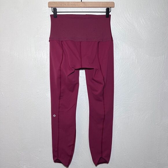 Lululemon Free Spirit Pant in Rosewood - Picture 4 of 10